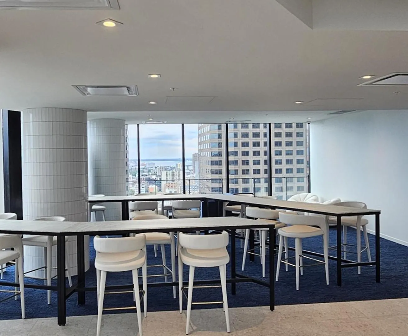 Sky Bridge Spectacular Apartment Montreal